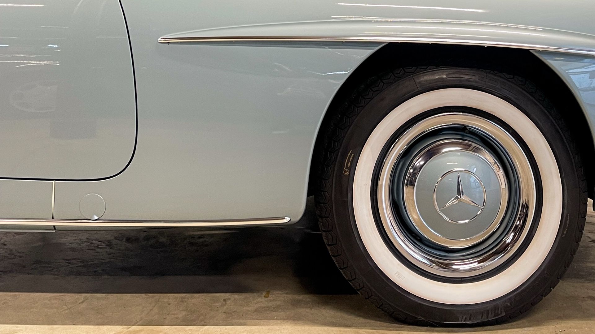 Mercedes Oldtimer Closeup Reifen