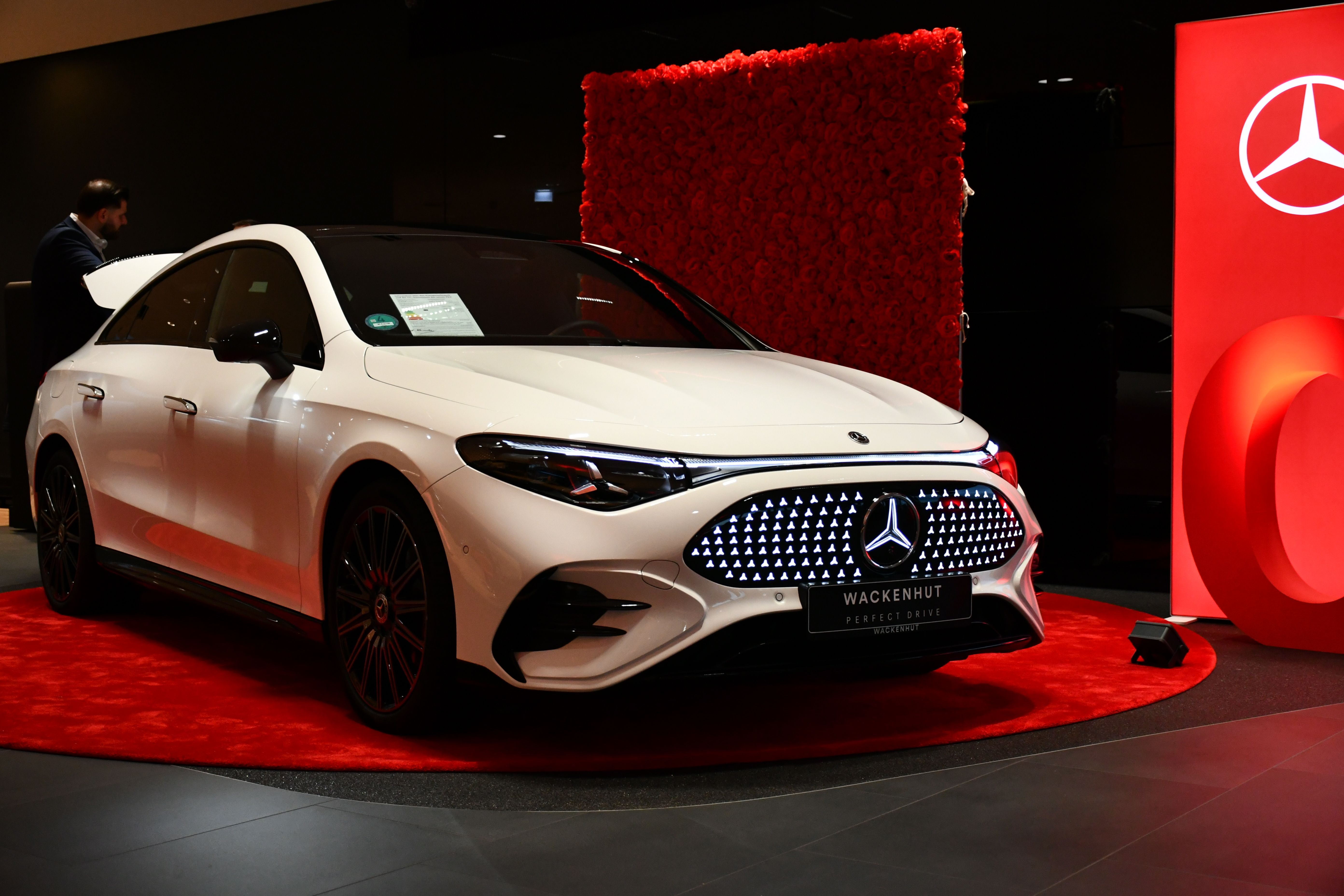 Der neue CLA im Showroom in Baden-Baden.