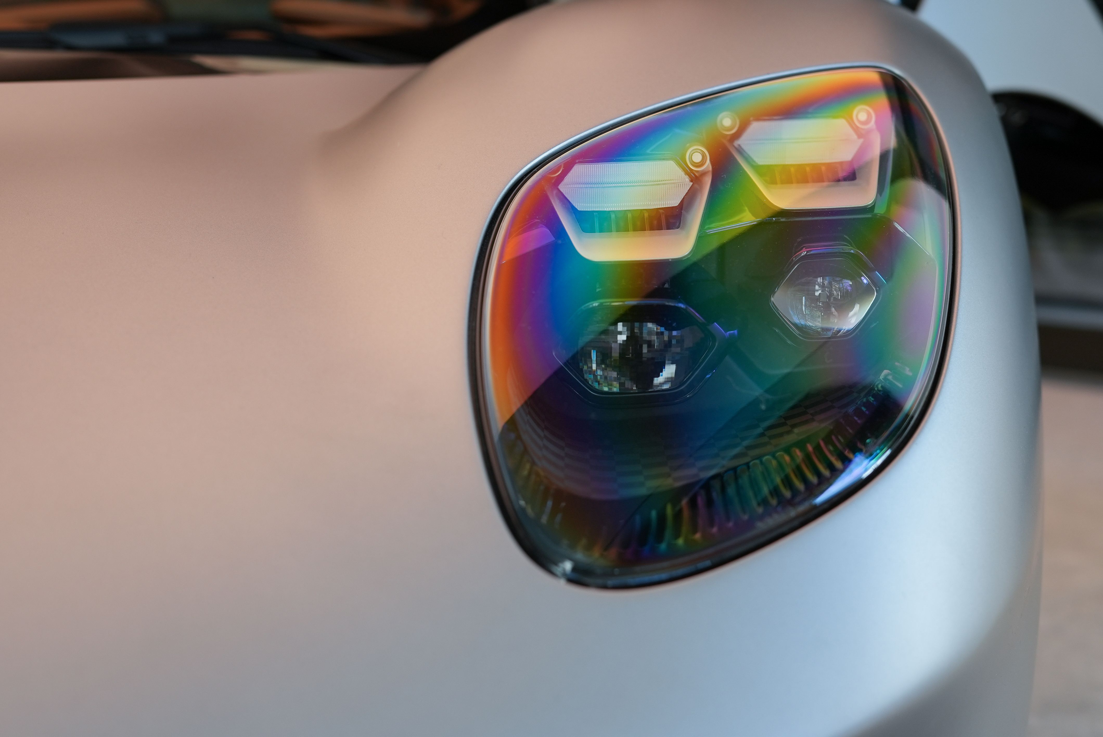 Valhalla Scheinwerfer Detailbild.