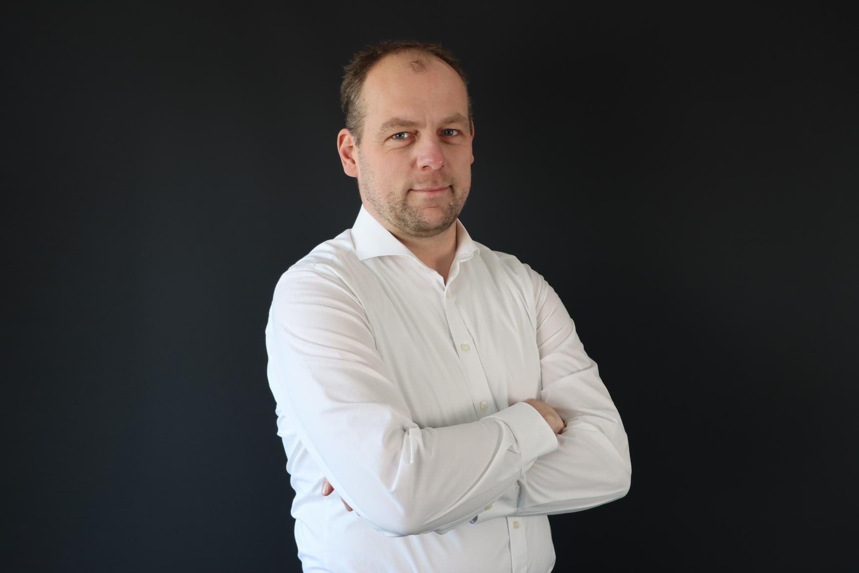 Porträt von Tobias Weeger 